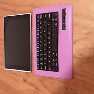 Samsung Ellipsis 8 tablet